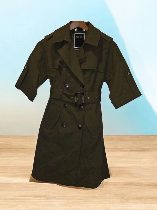 Runway Jackets & Blazers - Runway Collection Olive Green Short Sleeve Trench Coat